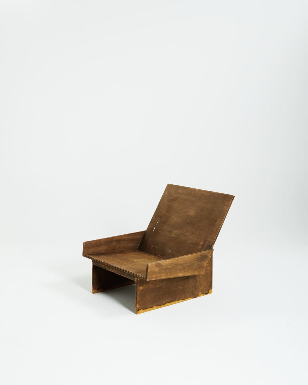 CHAIR 26