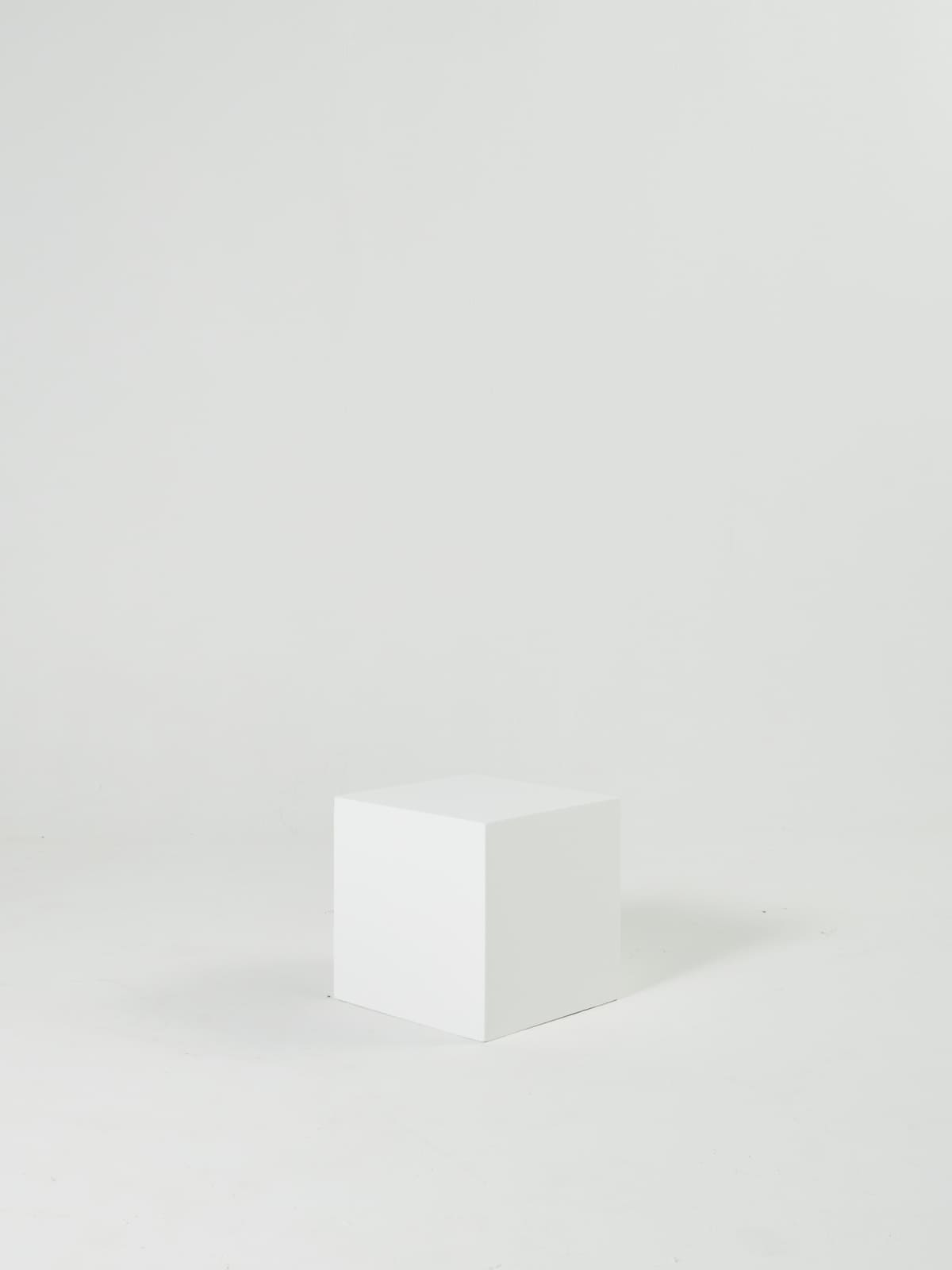 PLINTHS & CUBES 8
