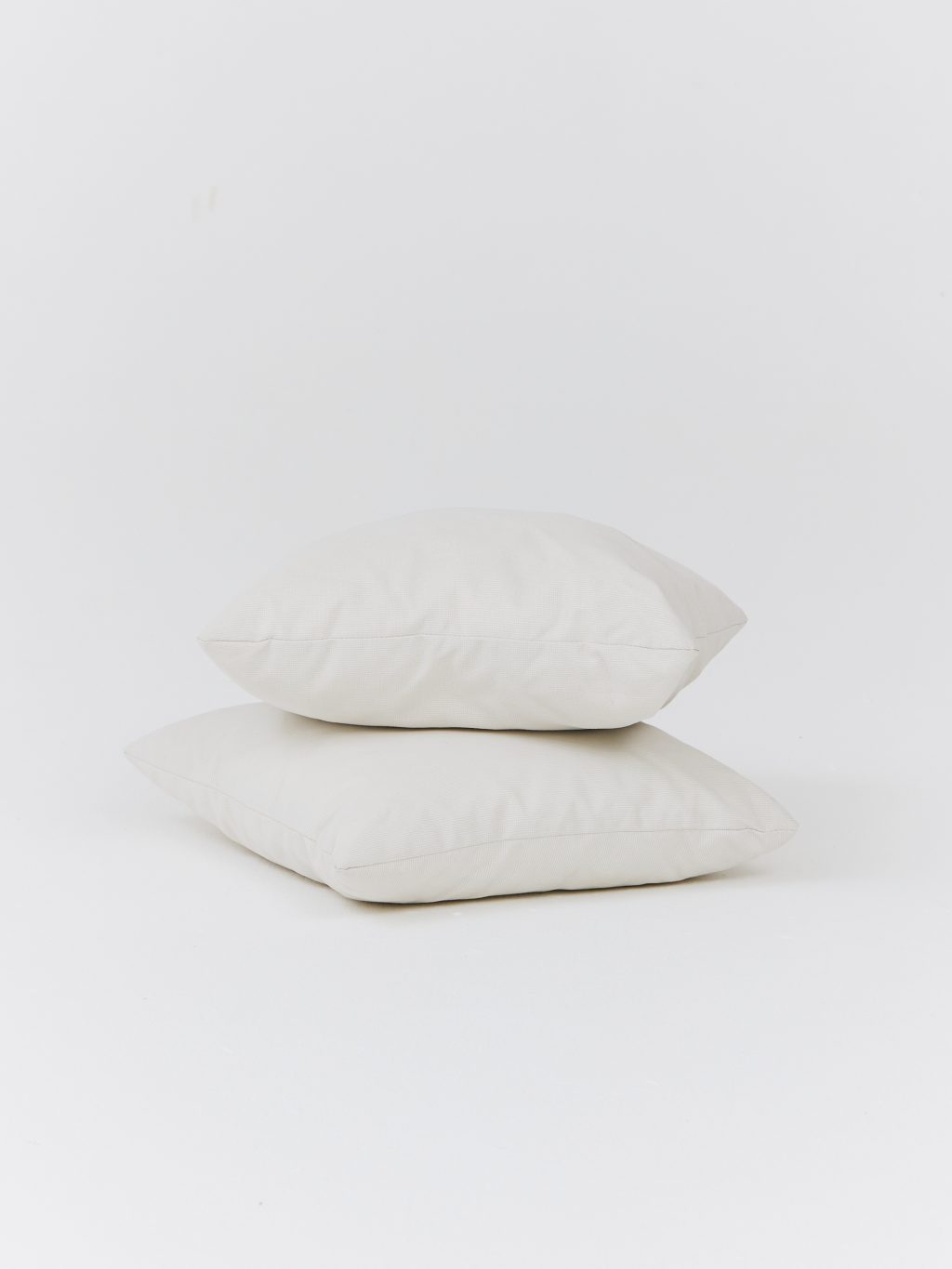 POUFS 11