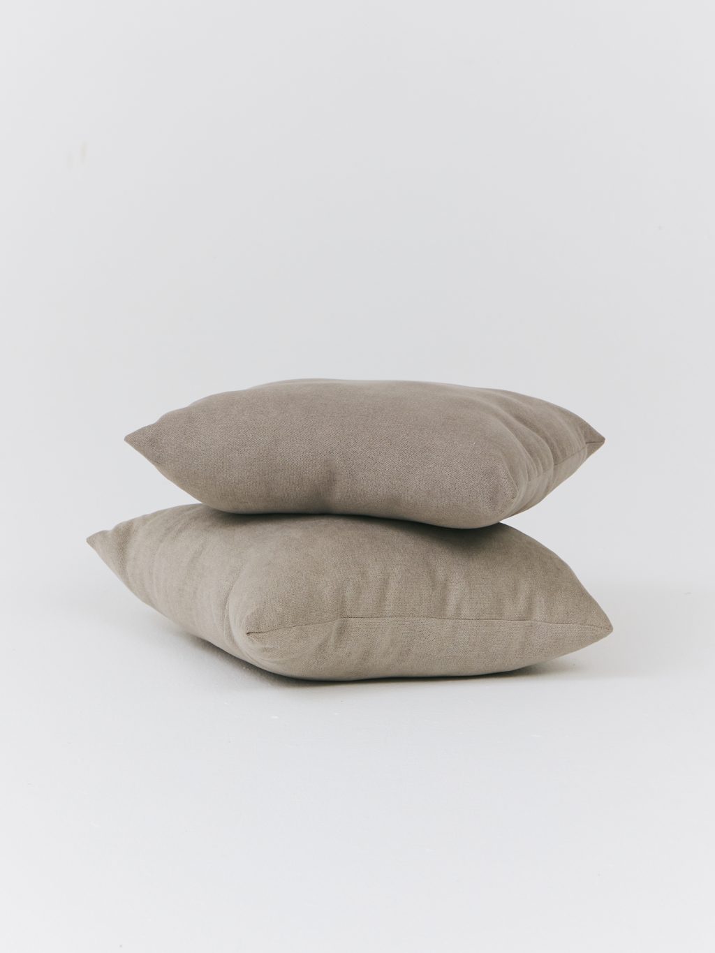 POUFS 10
